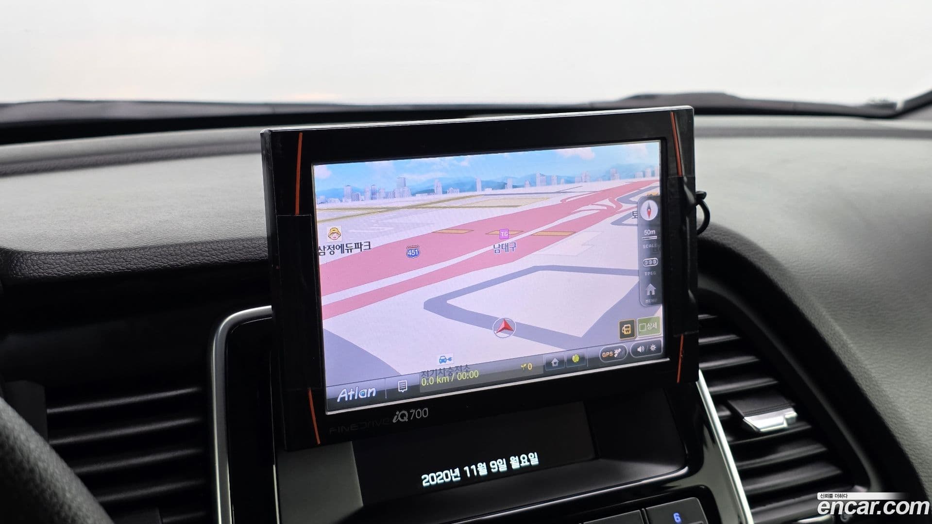 Main__Slider__Photo:Sonata Hyundai 2017.8-13