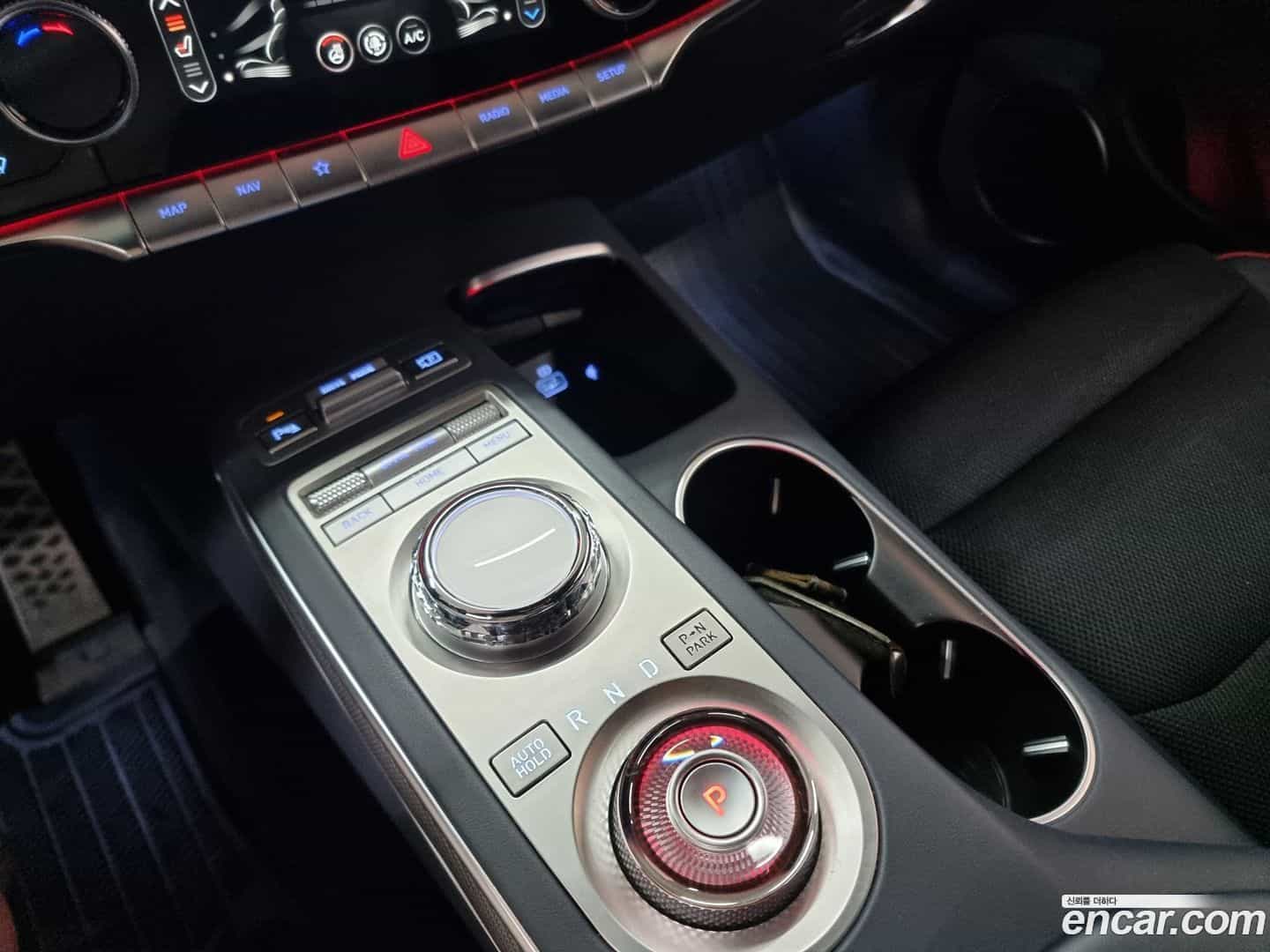 GV70 Genesis 2021.2-INNER-009