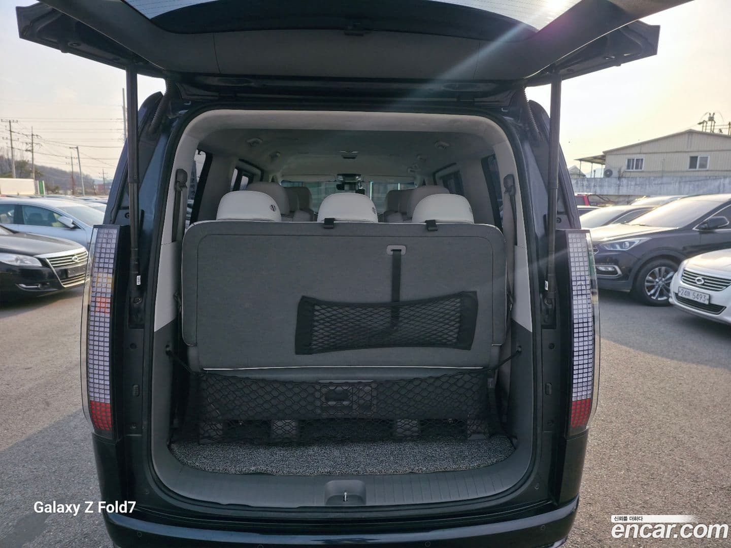 Main__Slider__Photo:Staria Hyundai 2021.8-6