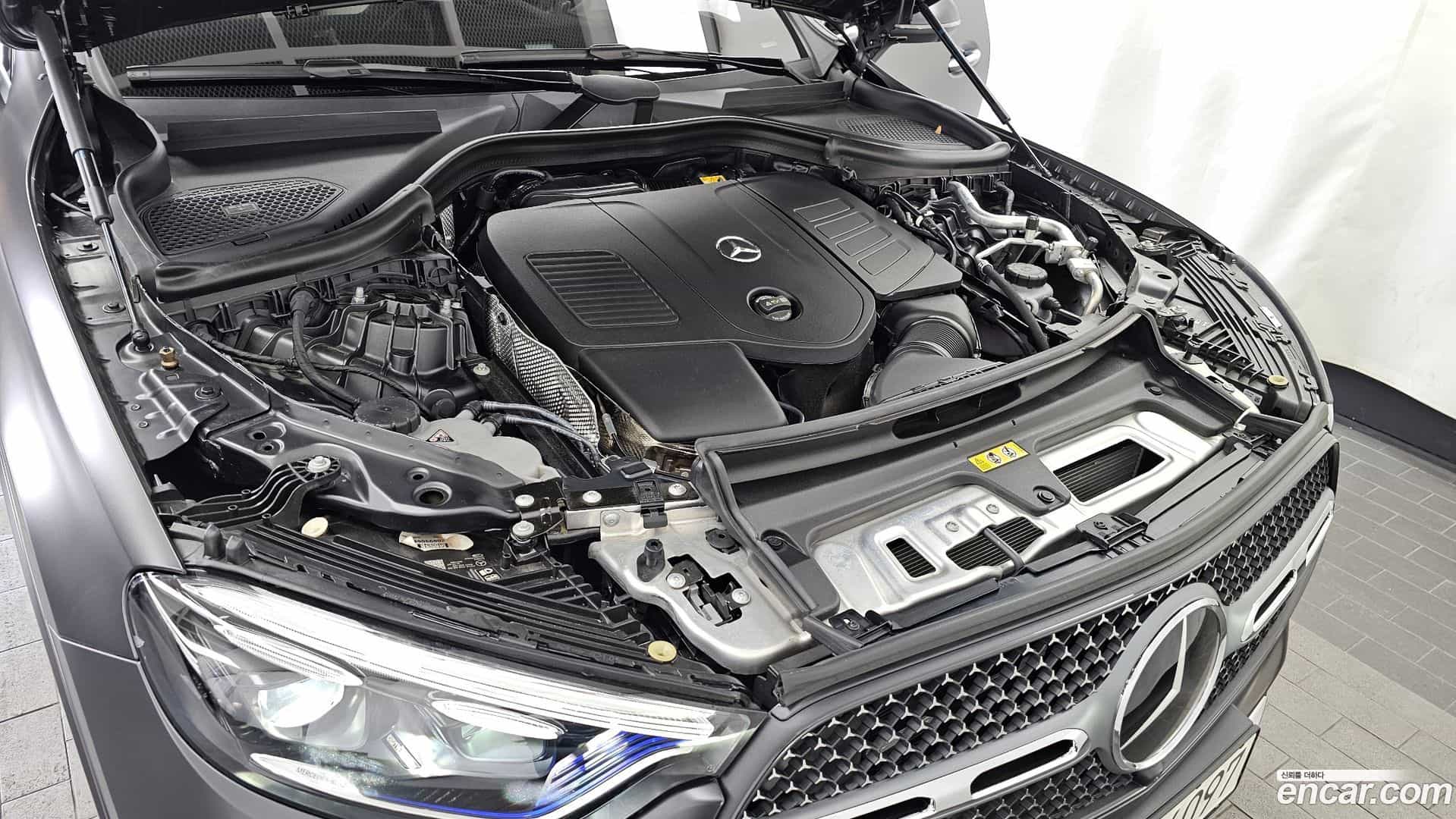 GLC-Class Mercedes-Benz 2023.11-OUTER-006