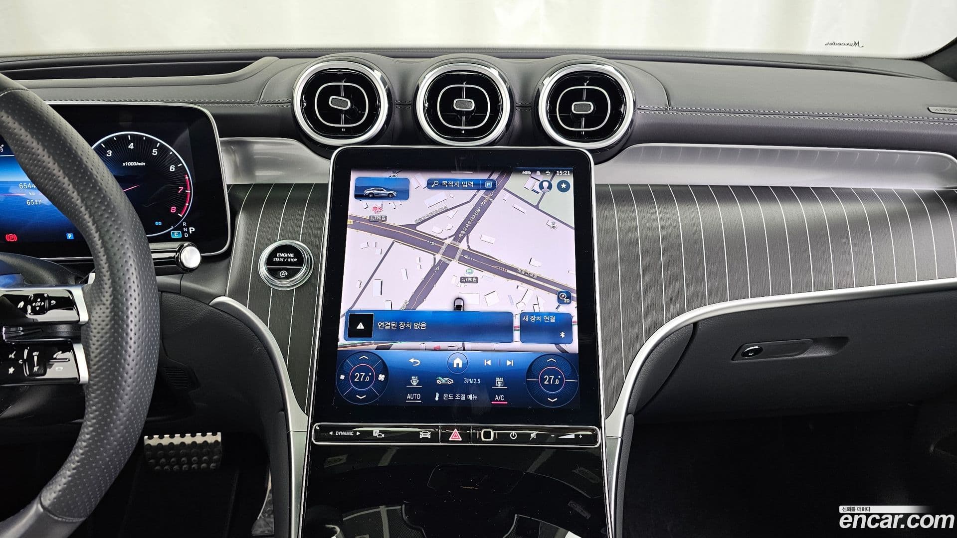 Main__Slider__Photo:GLC-Class Mercedes-Benz 2023.11-13