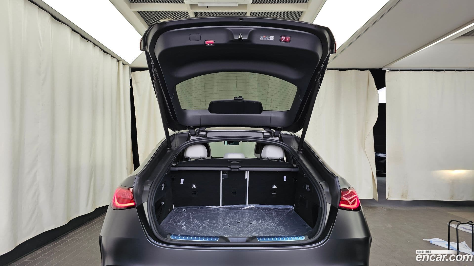 Main__Slider__Photo:GLC-Class Mercedes-Benz 2023.11-19