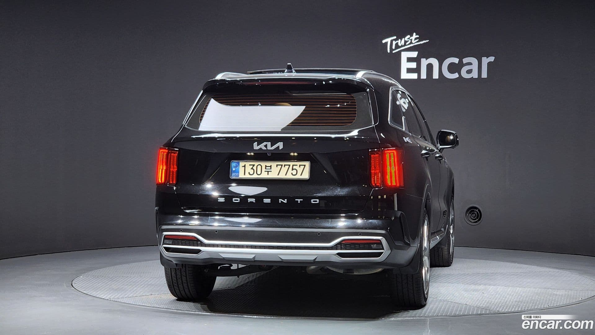 Main__Slider__Photo:Sorento Kia 2022.4-3