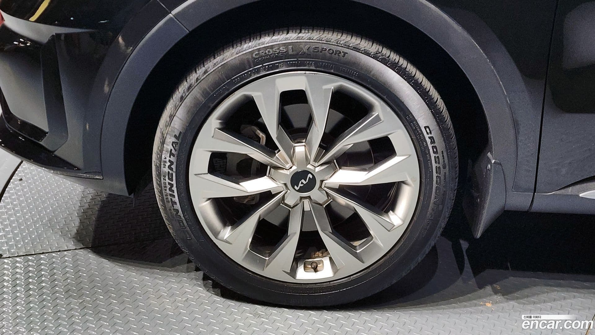 Main__Slider__Photo:Sorento Kia 2022.4-4