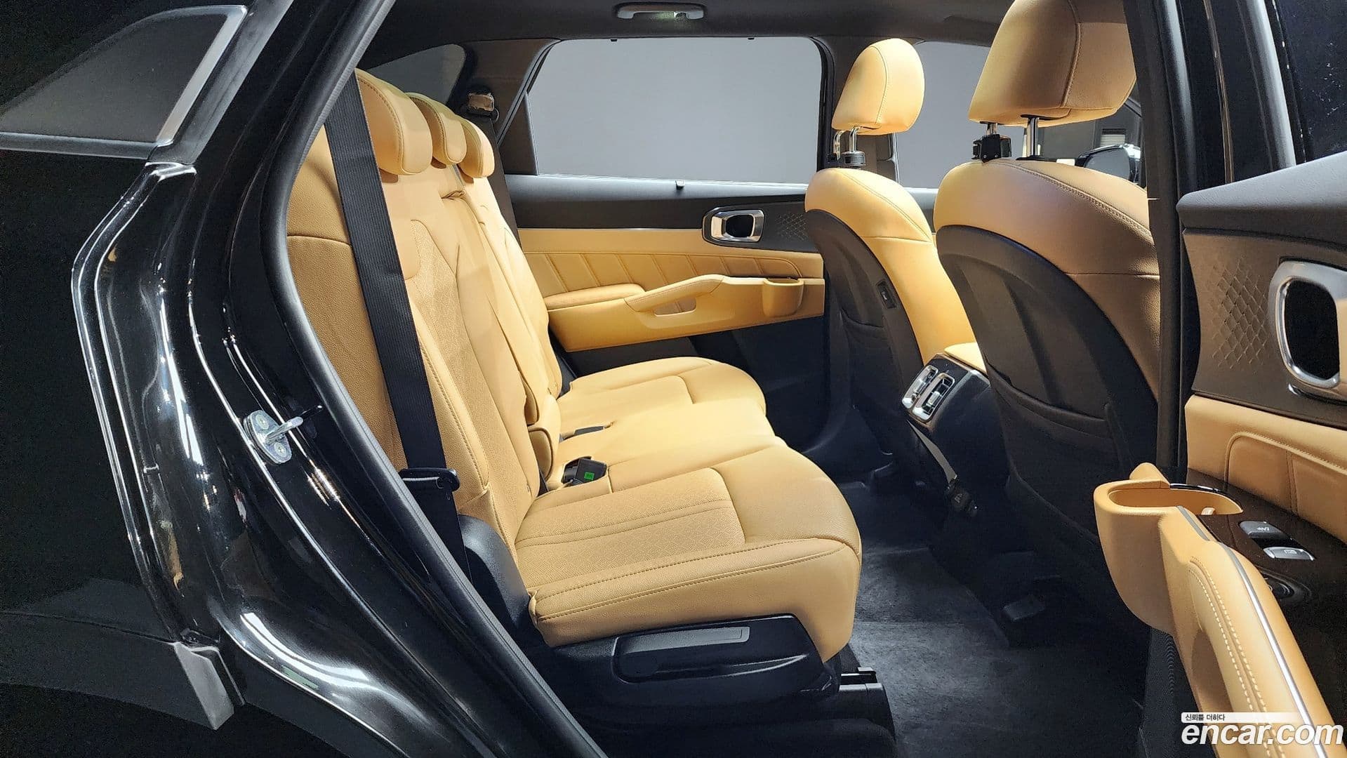 Main__Slider__Photo:Sorento Kia 2022.4-11