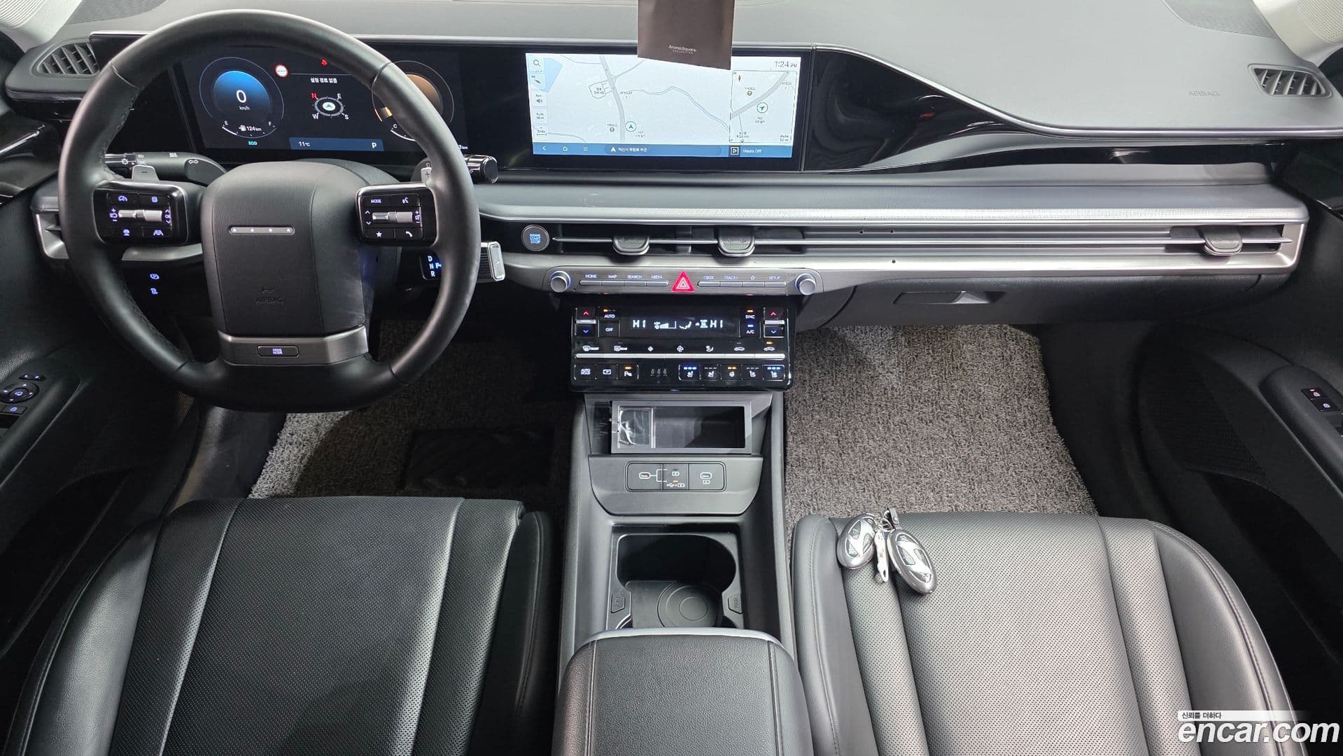 Main__Slider__Photo:Grandeur Hyundai 2023.10-6