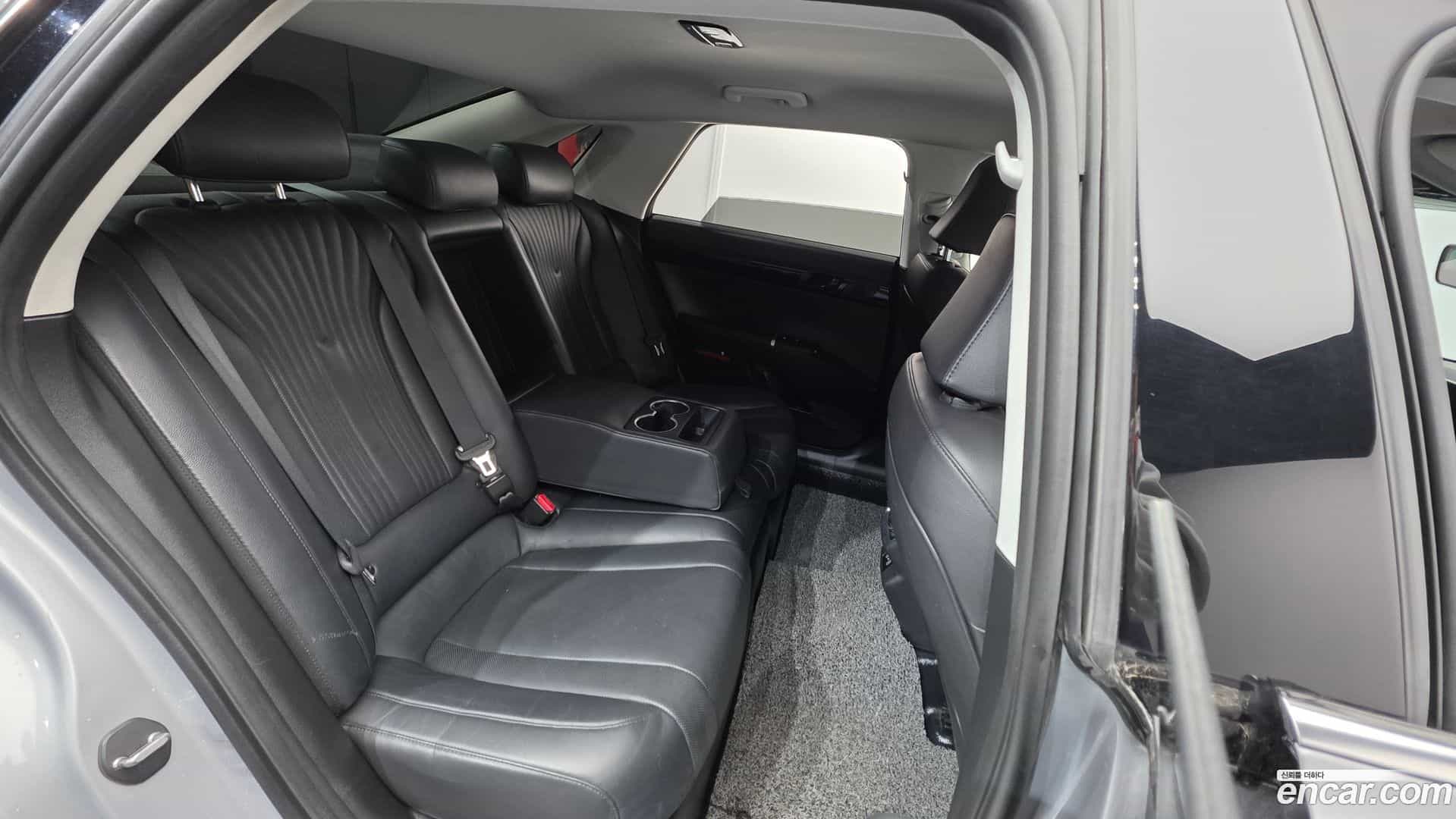 Grandeur Hyundai 2023.10-OPTION-023