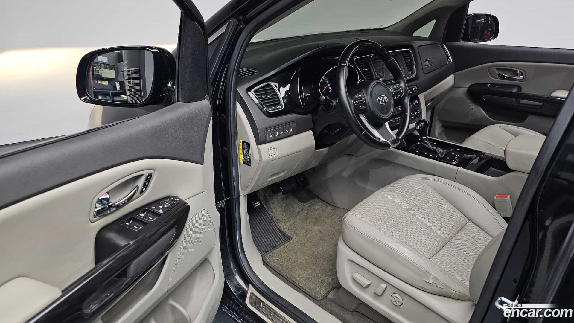 Canival Kia 2015.5-INNER-010