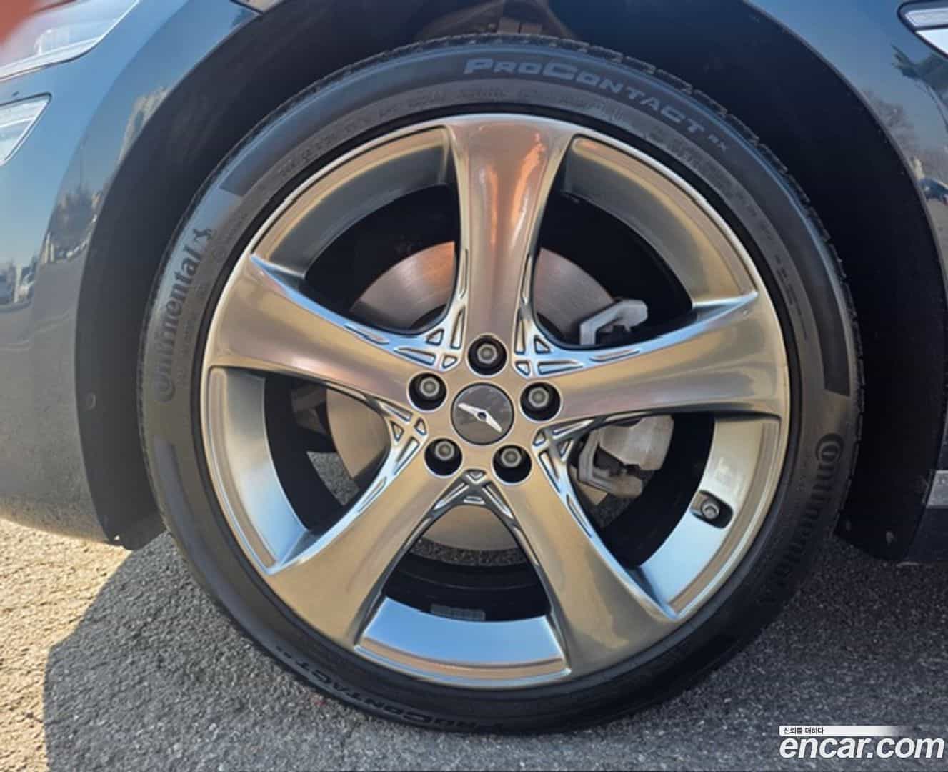 G80 Genesis 2022.8-OUTER-005