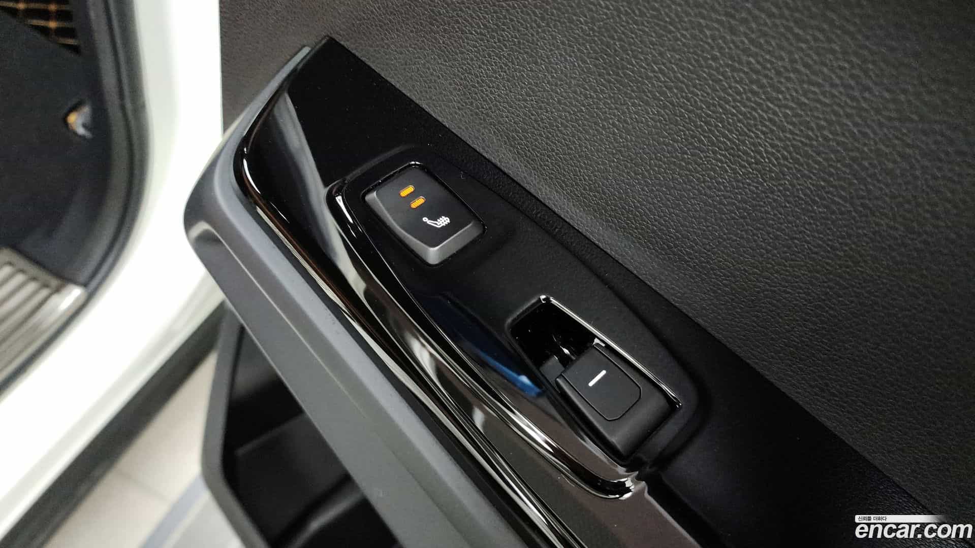 Torres KG_Mobility_Ssangyong 2024.5-OPTION-023