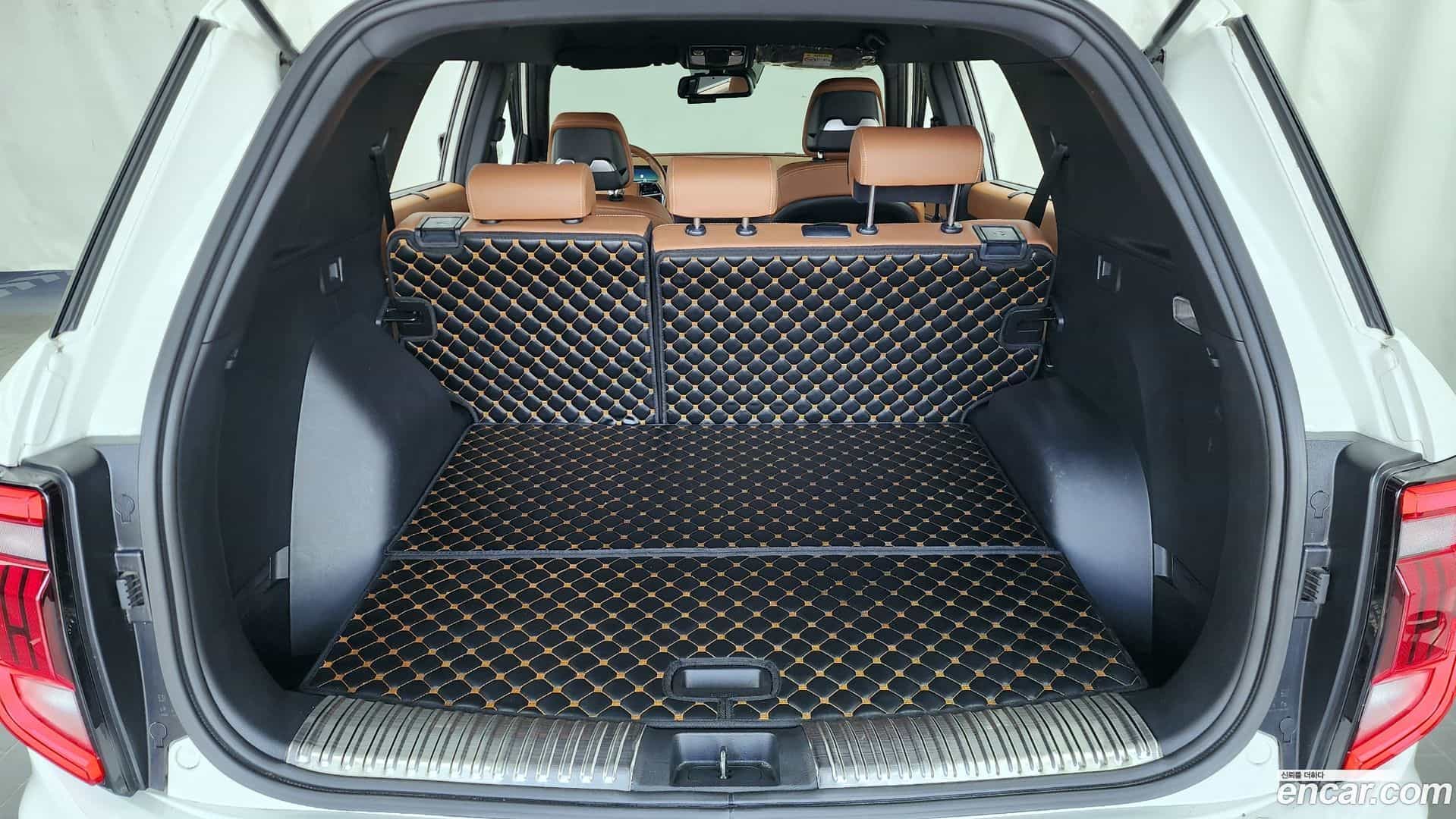 Torres KG_Mobility_Ssangyong 2024.5-OPTION-024