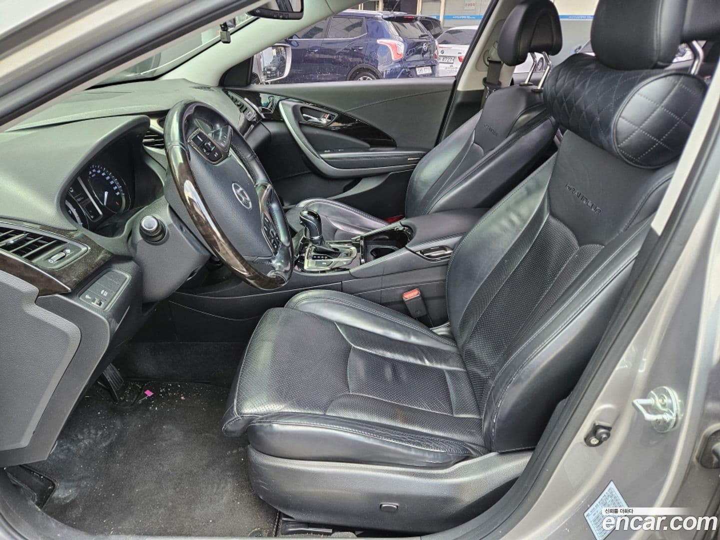 Main__Slider__Photo:Grandeur Hyundai 2011.1-13