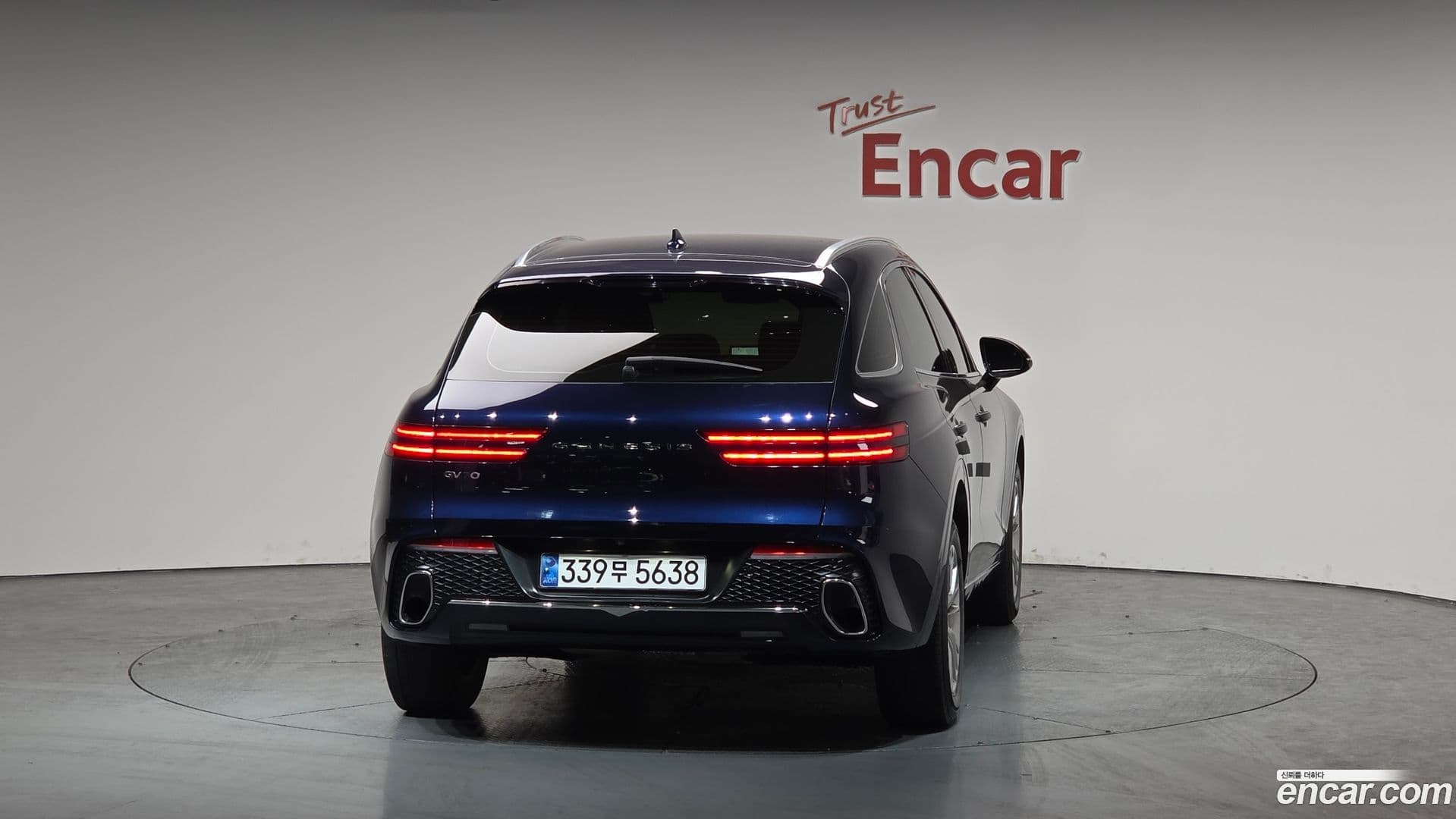 Main__Slider__Photo:GV70 Genesis 2021.1-3