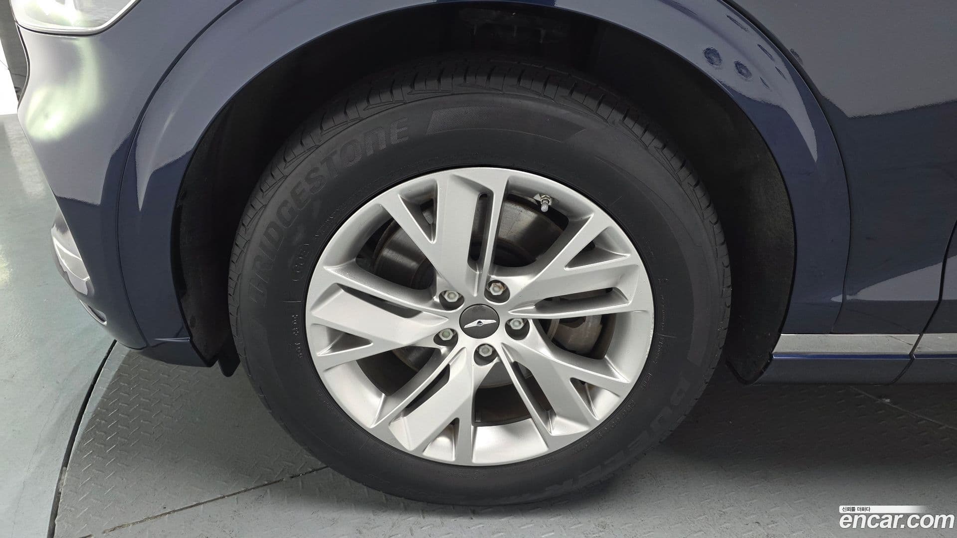 Main__Slider__Photo:GV70 Genesis 2021.1-4