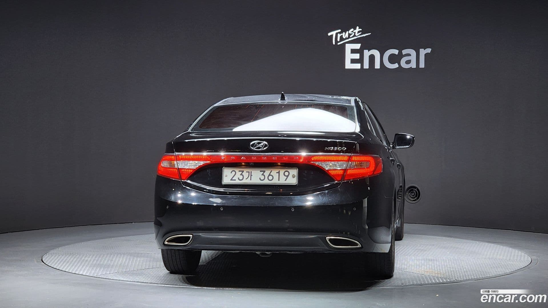 Main__Slider__Photo:Grandeur Hyundai 2014.1-3