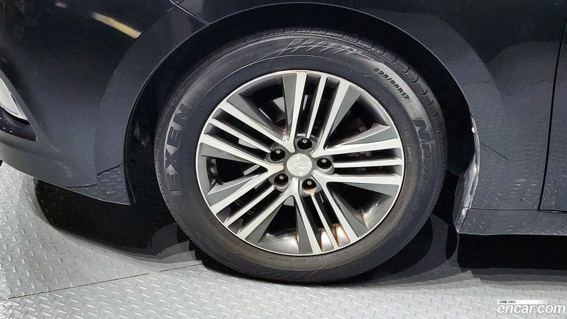 Main__Slider__Photo:Grandeur Hyundai 2014.1-4