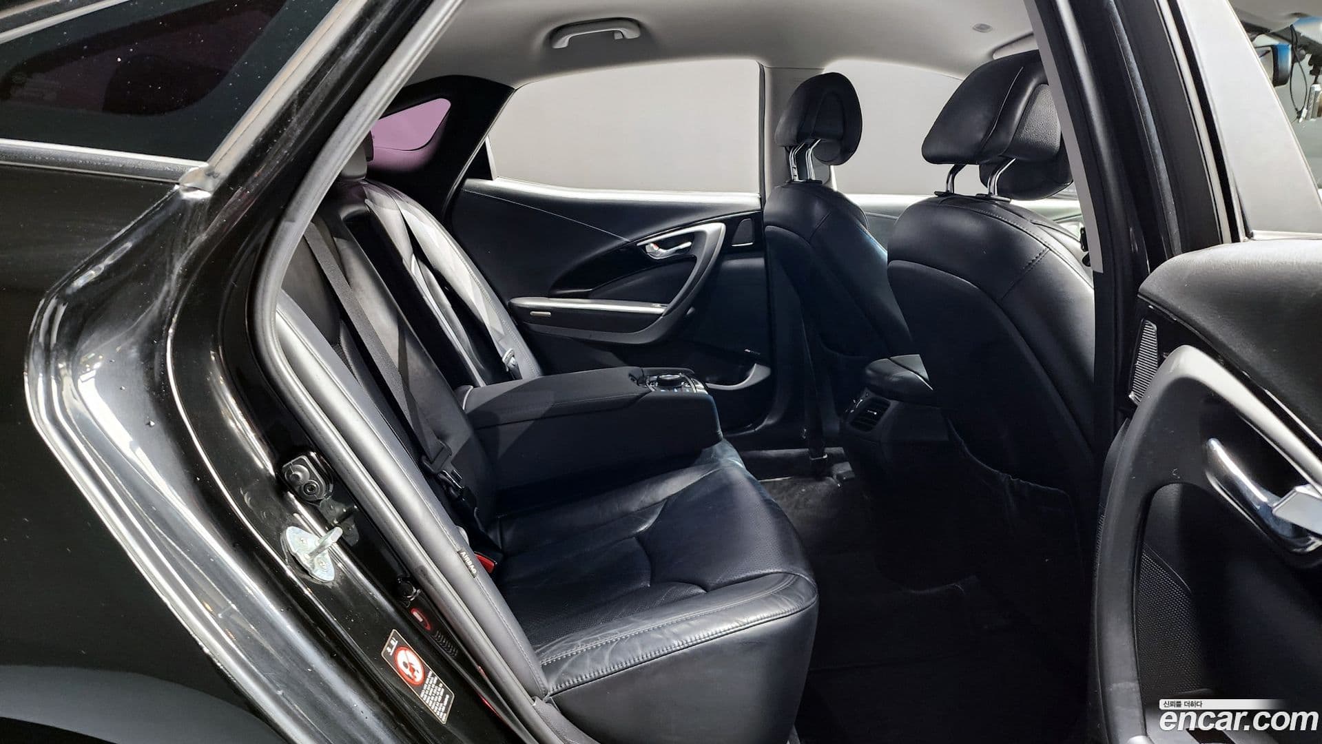 Main__Slider__Photo:Grandeur Hyundai 2014.1-11