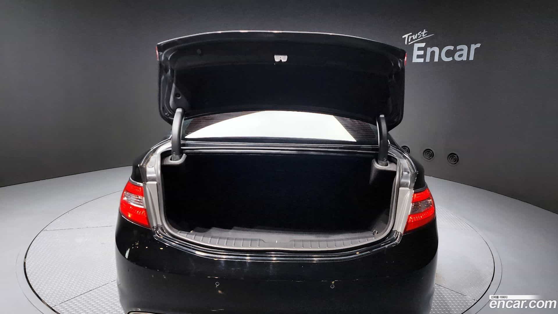 Grandeur Hyundai 2014.1-OPTION-024