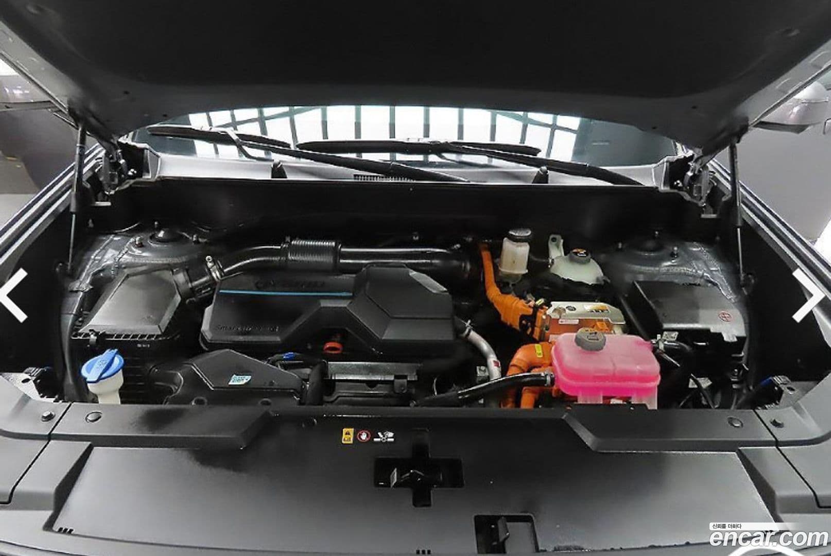 Main__Slider__Photo:Santafe Hyundai 2023.11-6