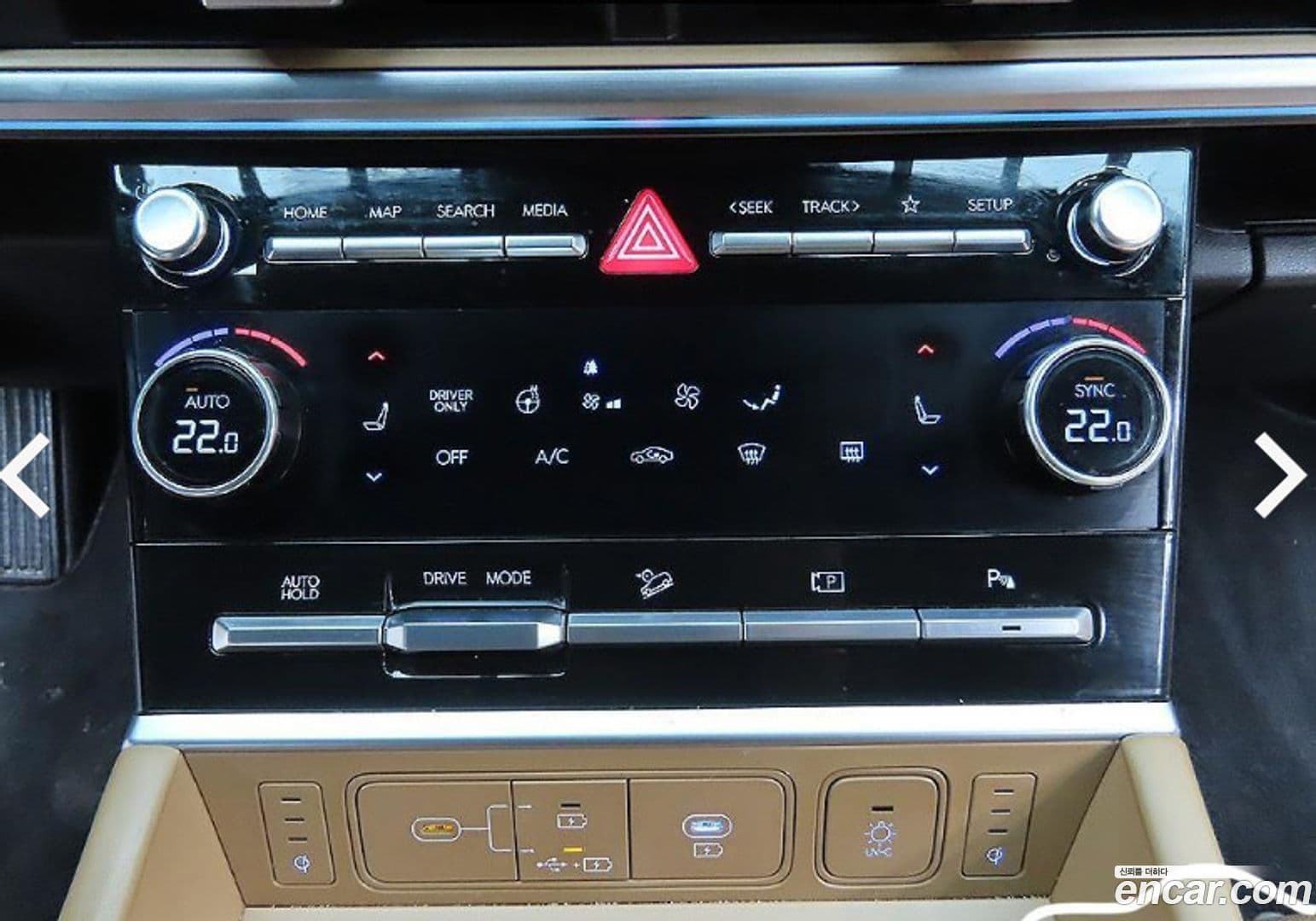 Main__Slider__Photo:Santafe Hyundai 2023.11-11