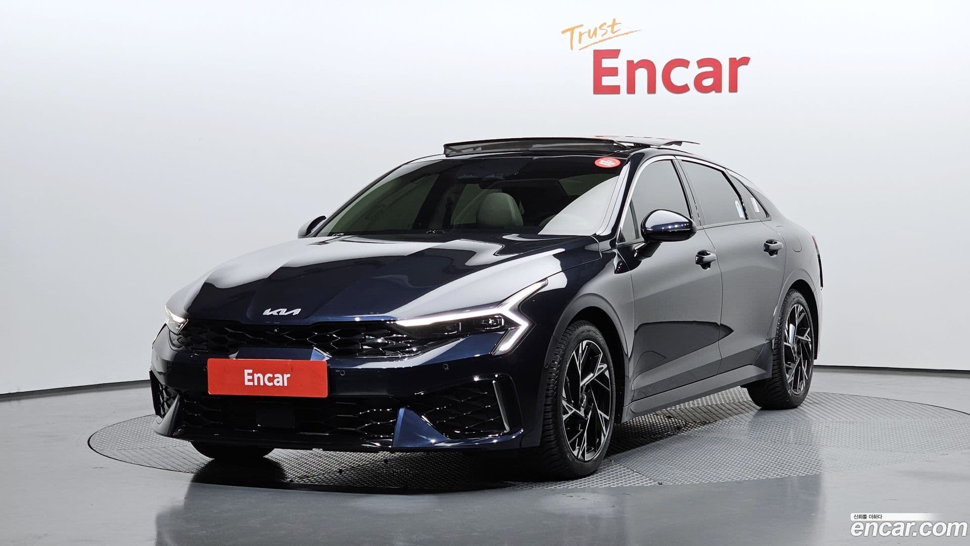 Main__Slider__Photo:K5 Kia 2024.0-0