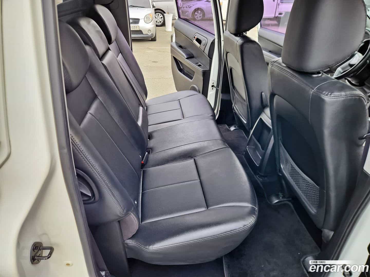 KORANDO KG_Mobility_Ssangyong 2015.11-OPTION-016