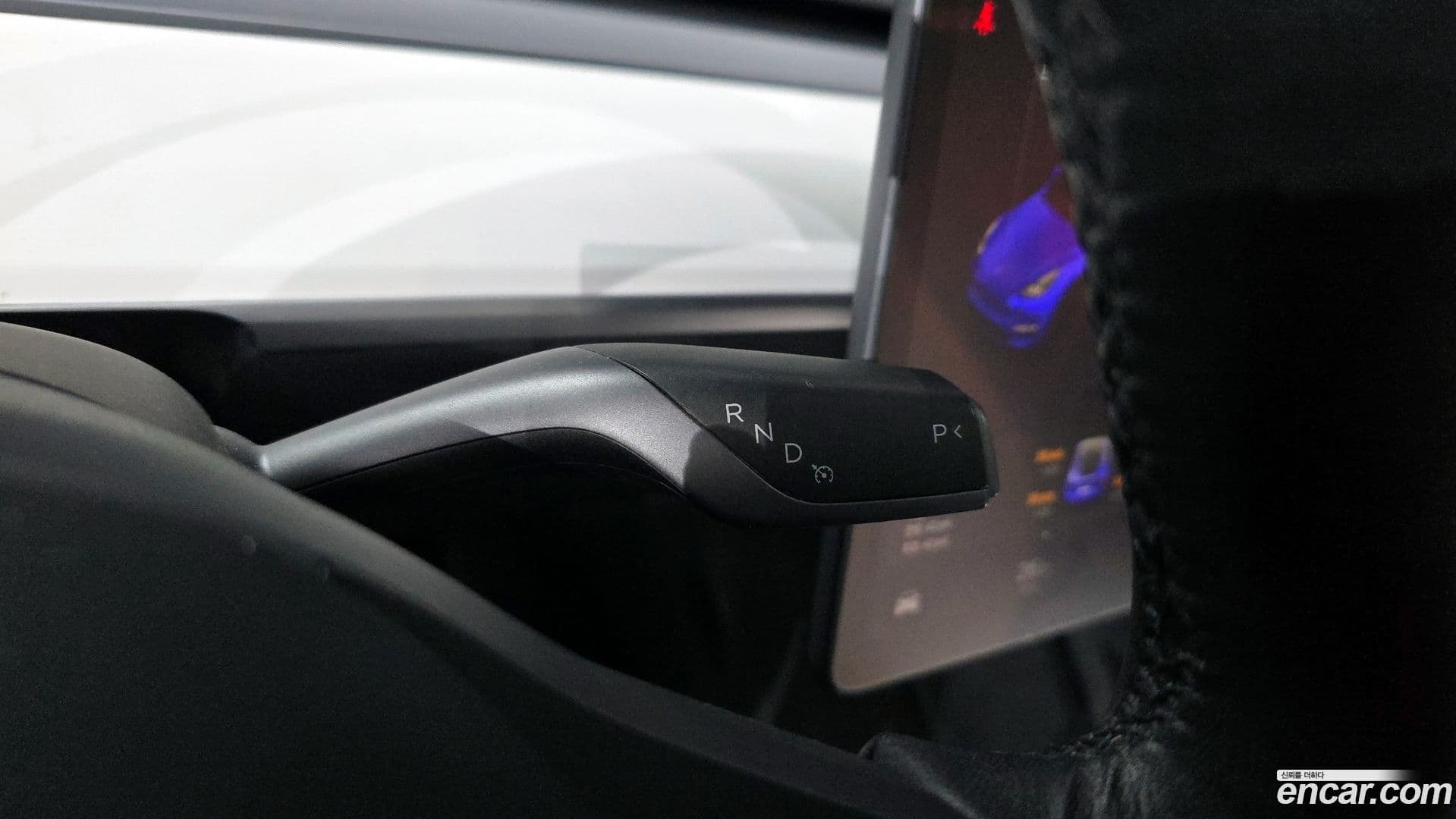 Main__Slider__Photo:Model Y Tesla 2023.5-8