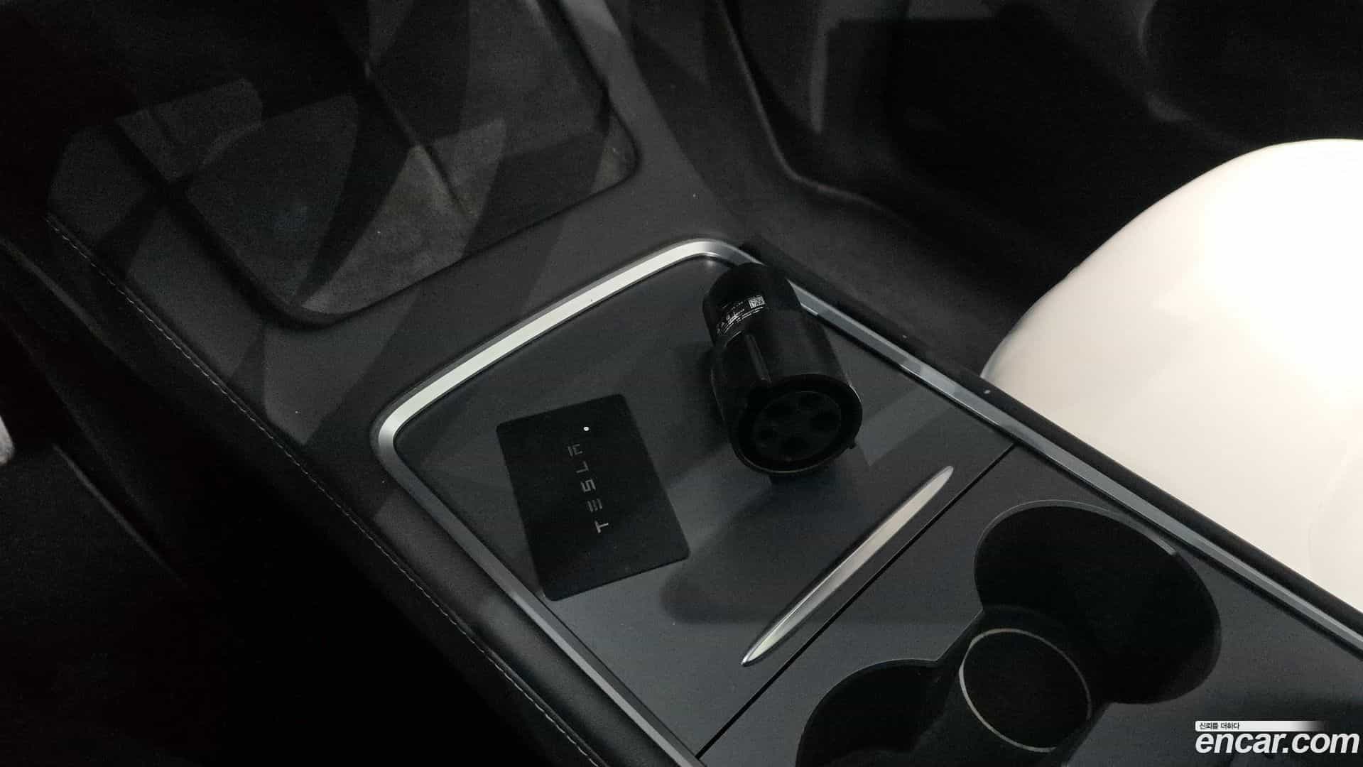 Model Y Tesla 2023.5-OPTION-022