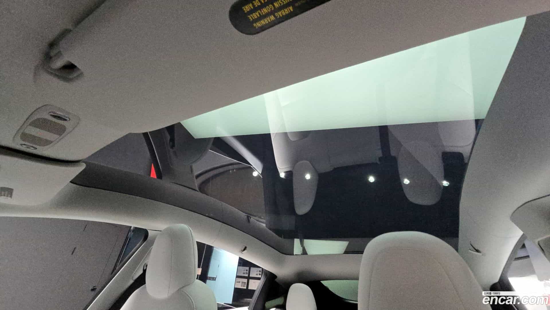 Model Y Tesla 2023.5-OPTION-023