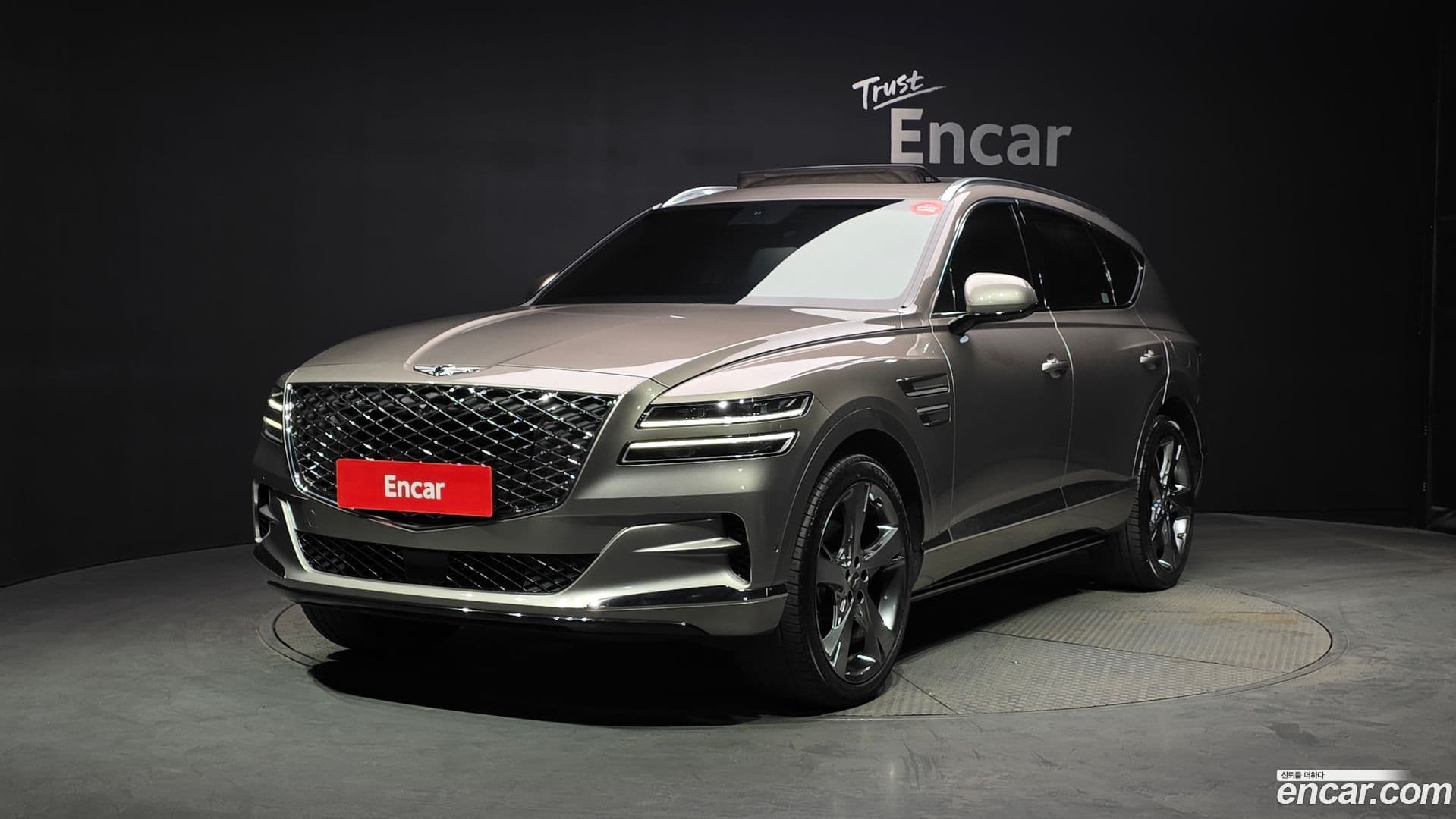 Main__Slider__Photo:GV80 Genesis 2021.4-0