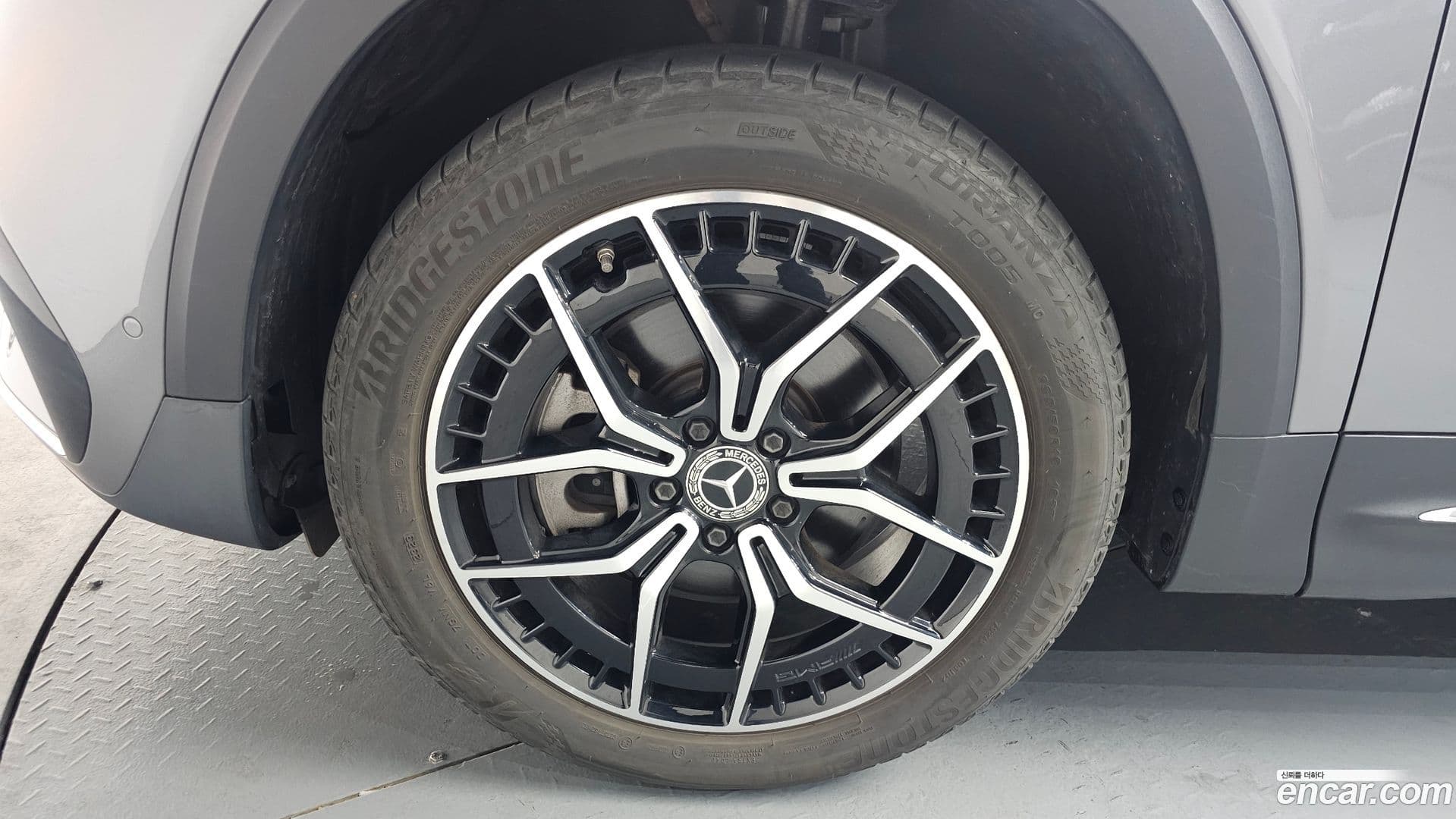 Main__Slider__Photo:EQB Mercedes-Benz 2024.0-4