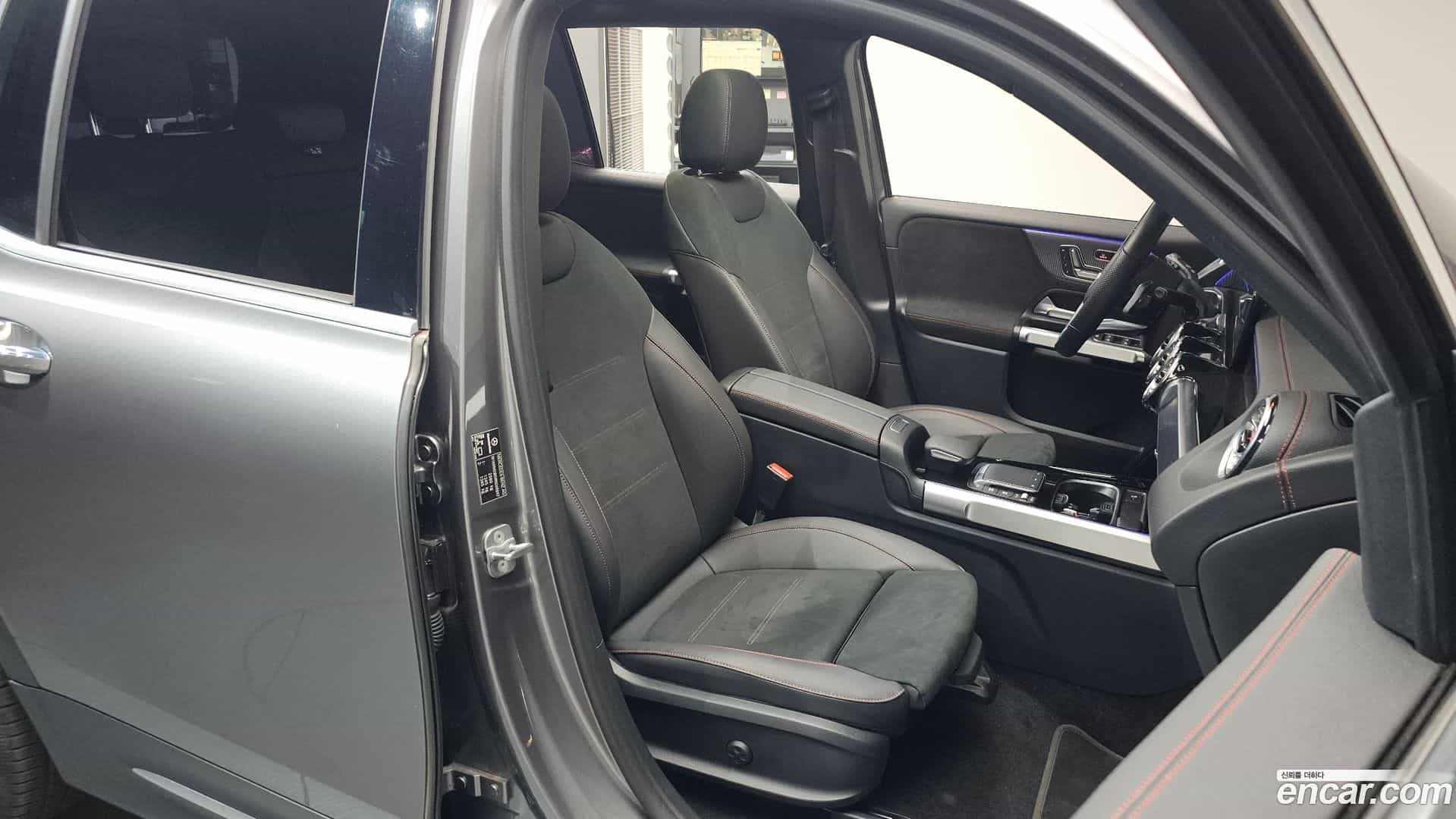 EQB Mercedes-Benz 2024.0-OPTION-016