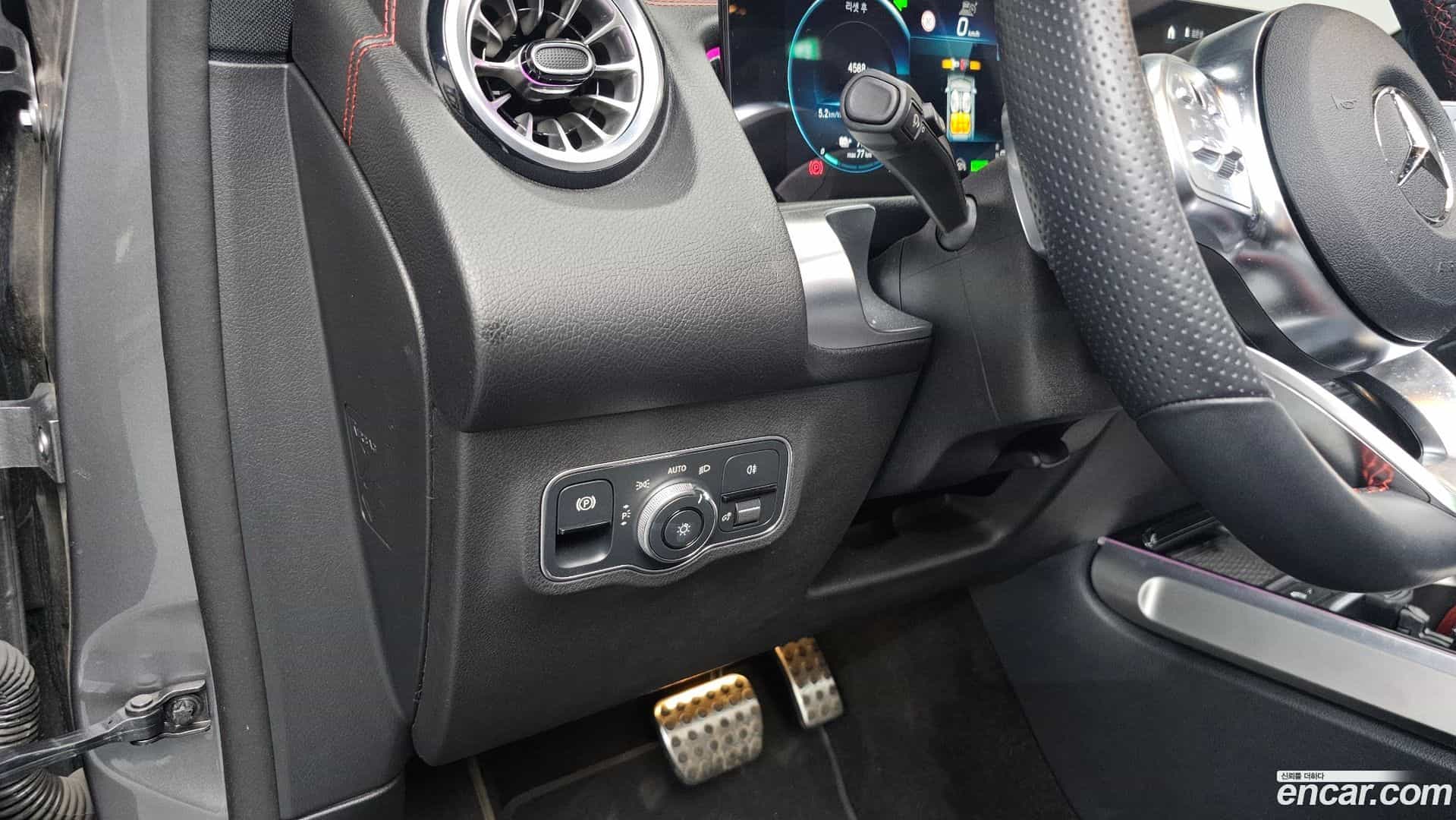 EQB Mercedes-Benz 2024.0-OPTION-017