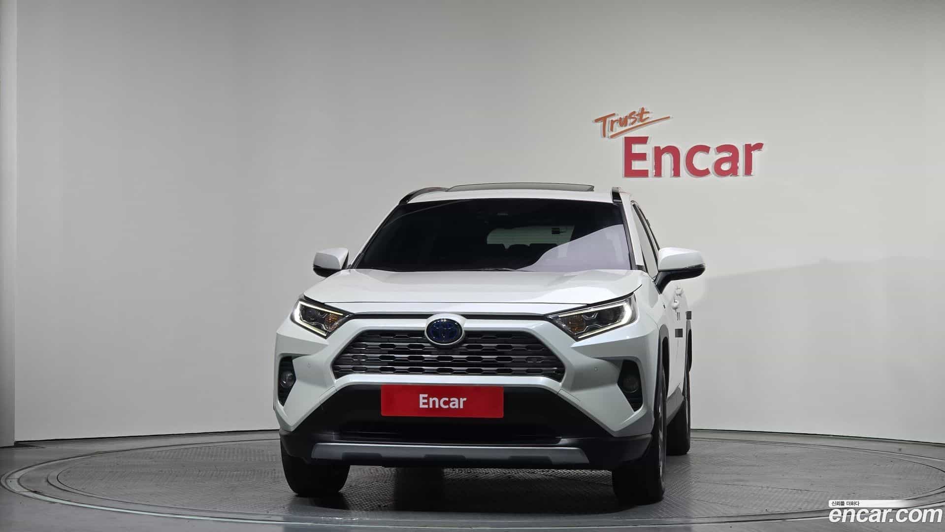 RAV4 Toyota 2020.1-OUTER-003