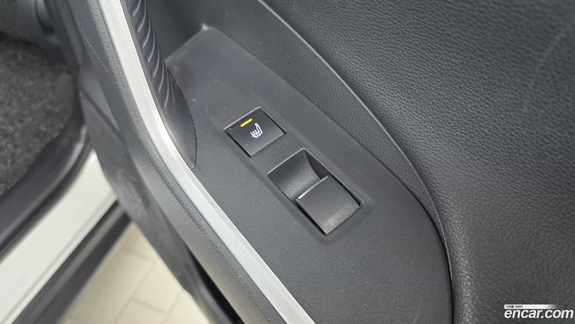 RAV4 Toyota 2020.1-OPTION-023