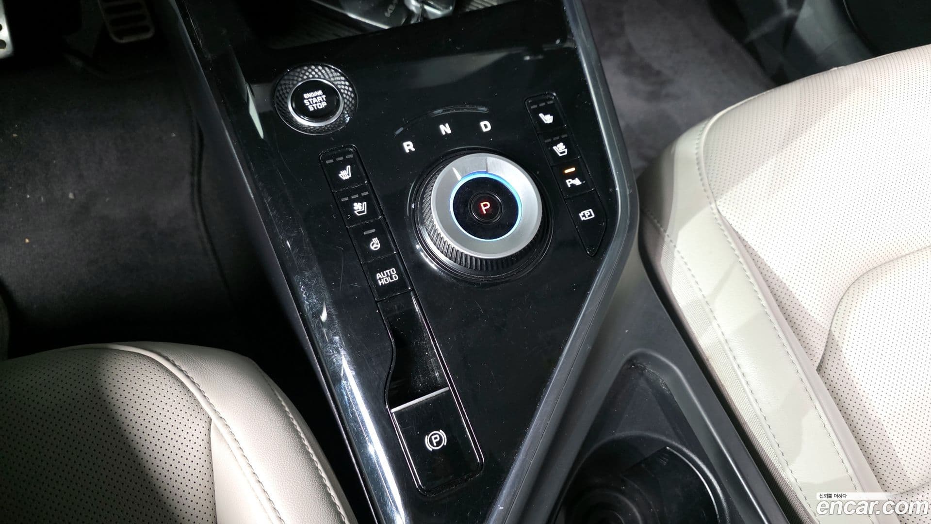 Main__Slider__Photo:Niro Kia 2022.3-8