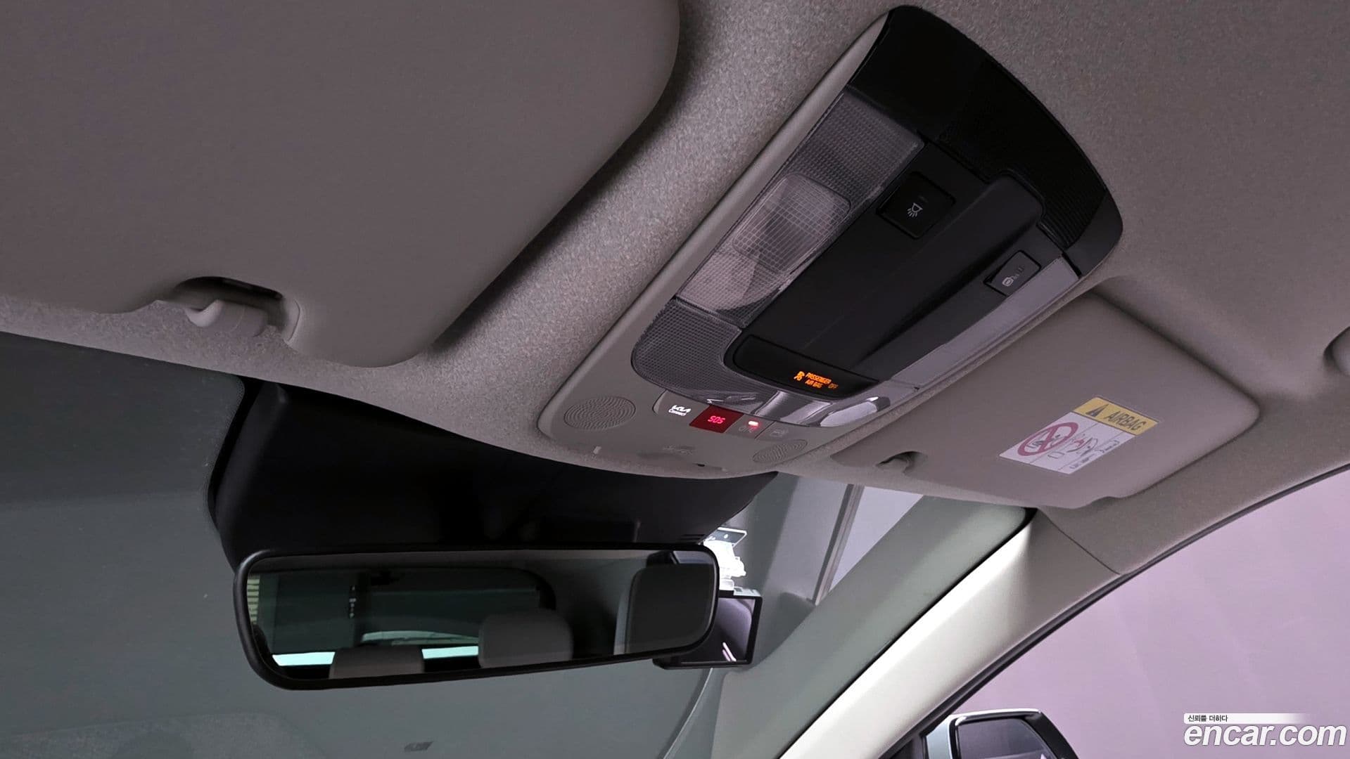 Main__Slider__Photo:Niro Kia 2022.3-17