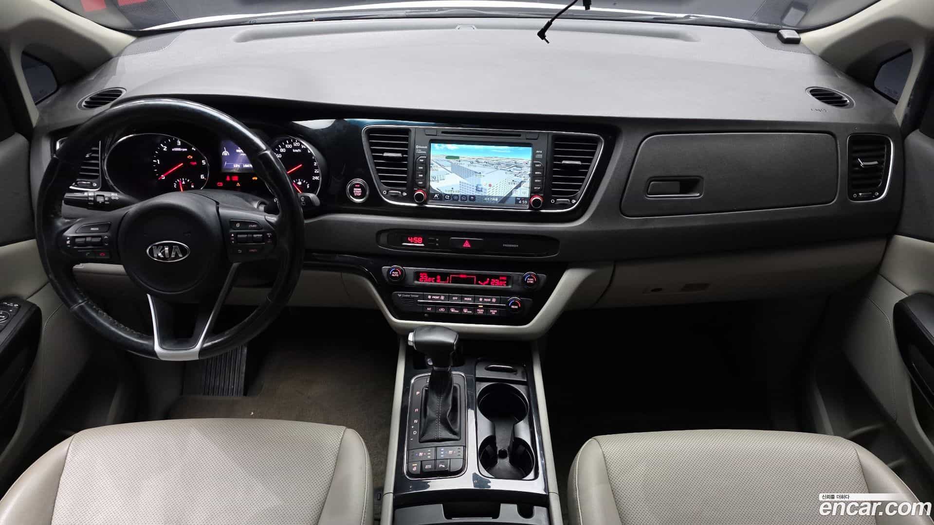 Canival Kia 2017.9-INNER-007