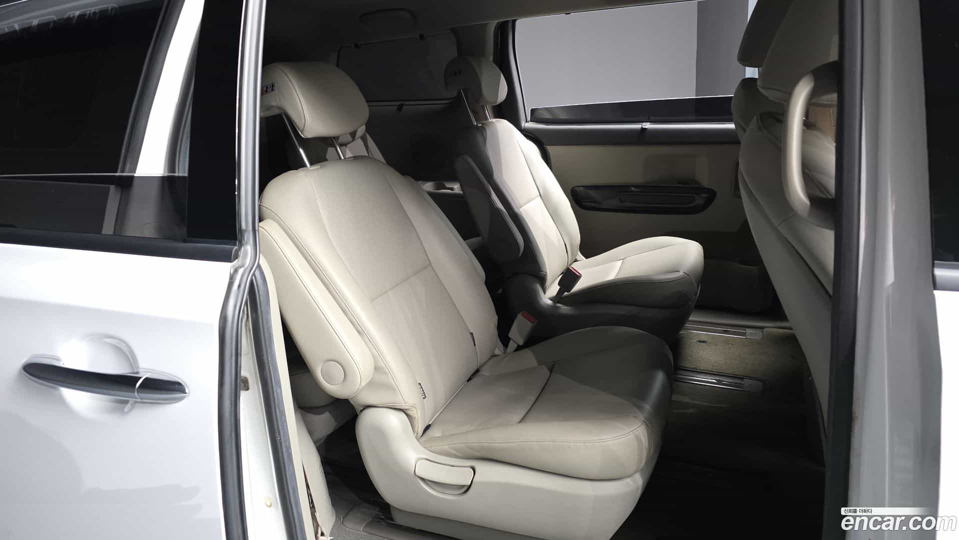 Canival Kia 2017.9-OPTION-016