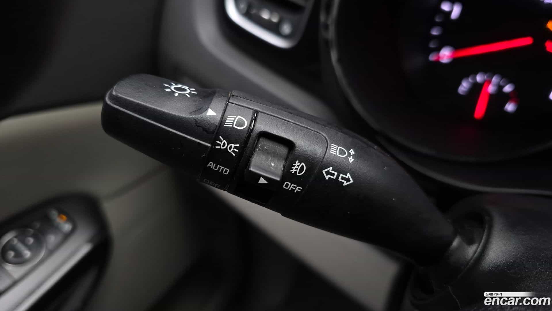 Canival Kia 2017.9-OPTION-022