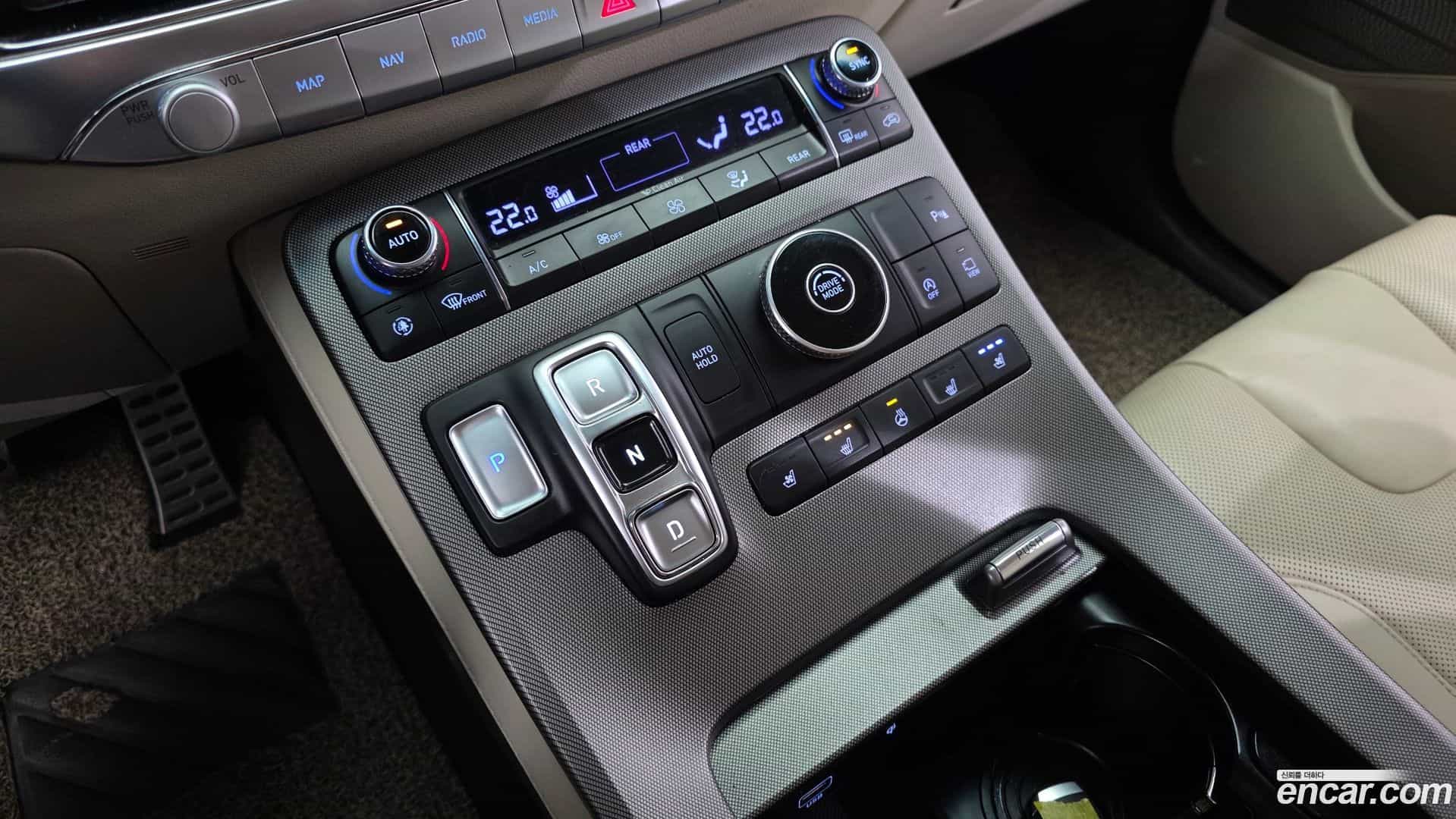 Palisade Hyundai 2020.7-INNER-009