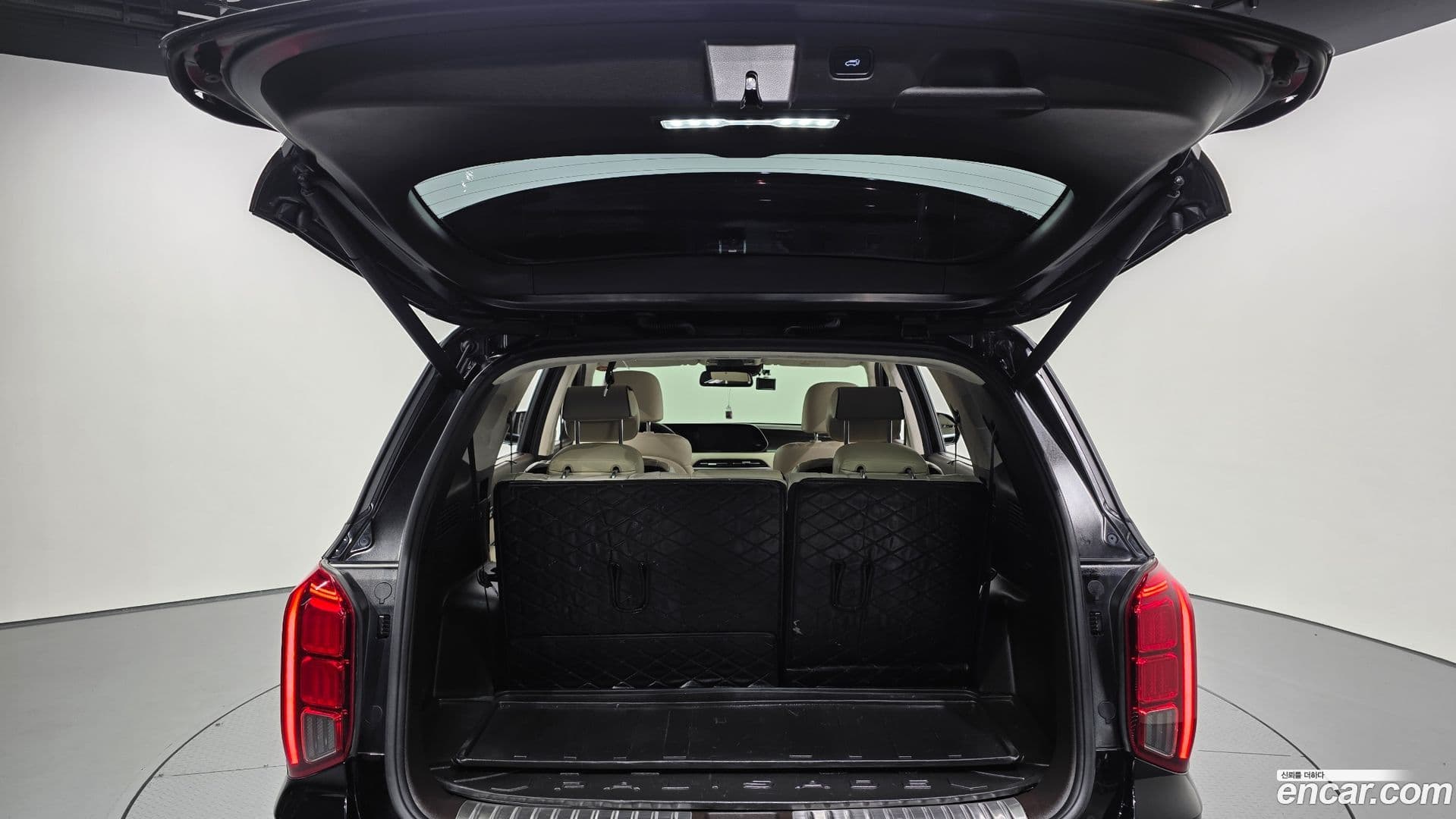 Main__Slider__Photo:Palisade Hyundai 2020.7-19