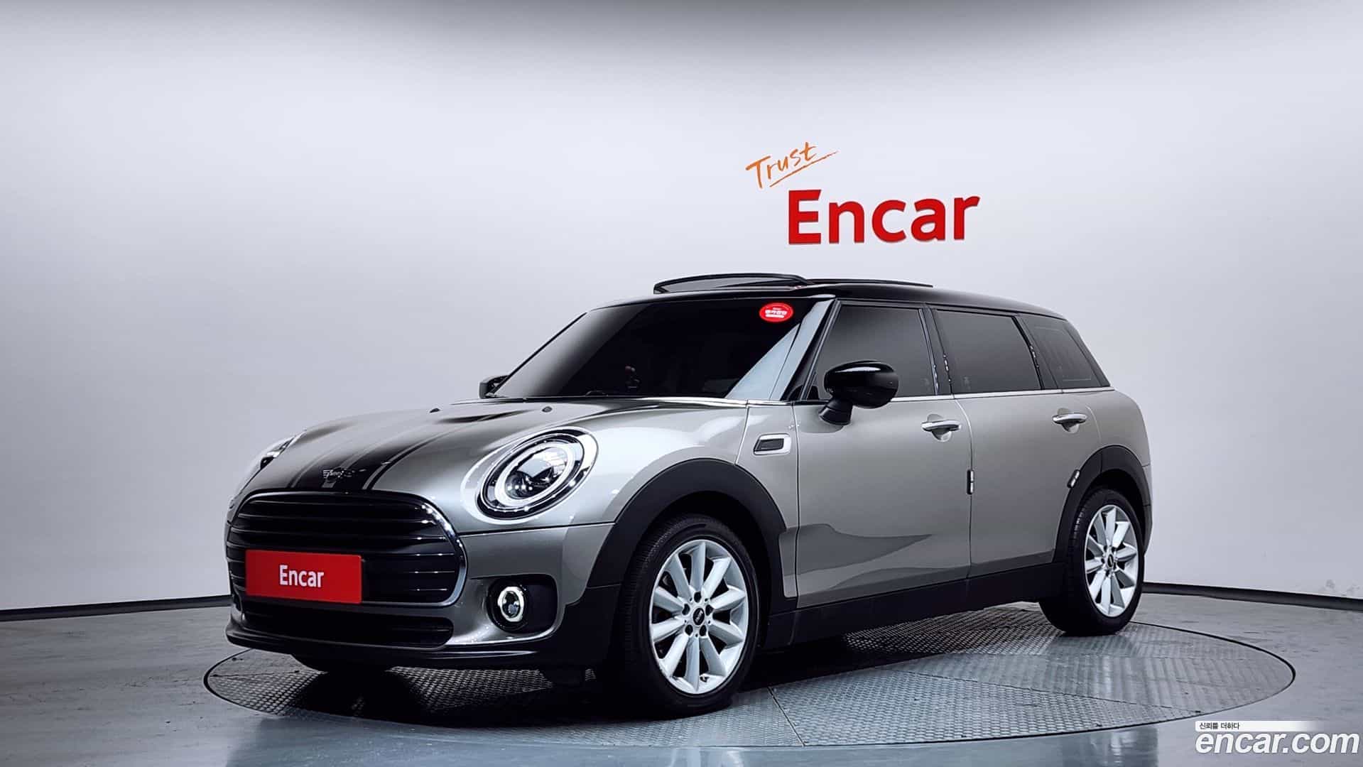 Clubman Mini 2019.10-OUTER-001