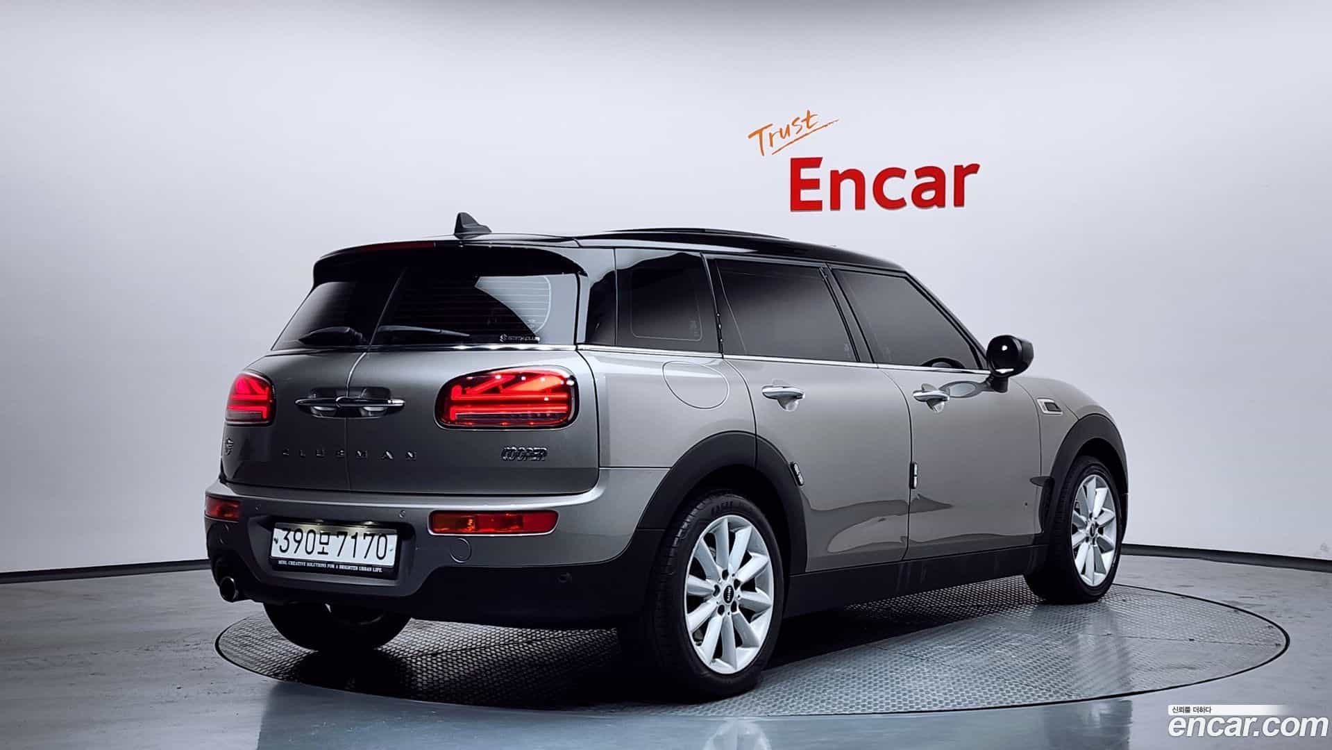 Clubman Mini 2019.10-OUTER-002