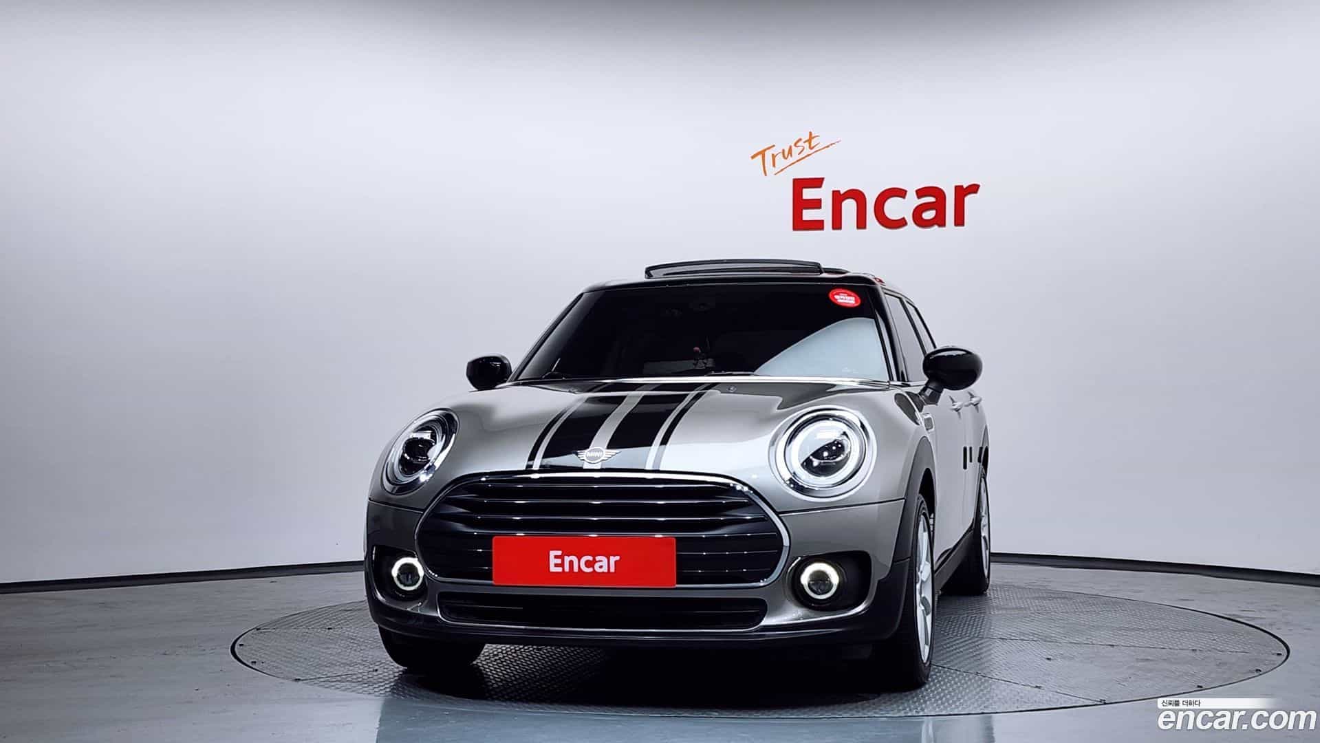 Clubman Mini 2019.10-OUTER-003