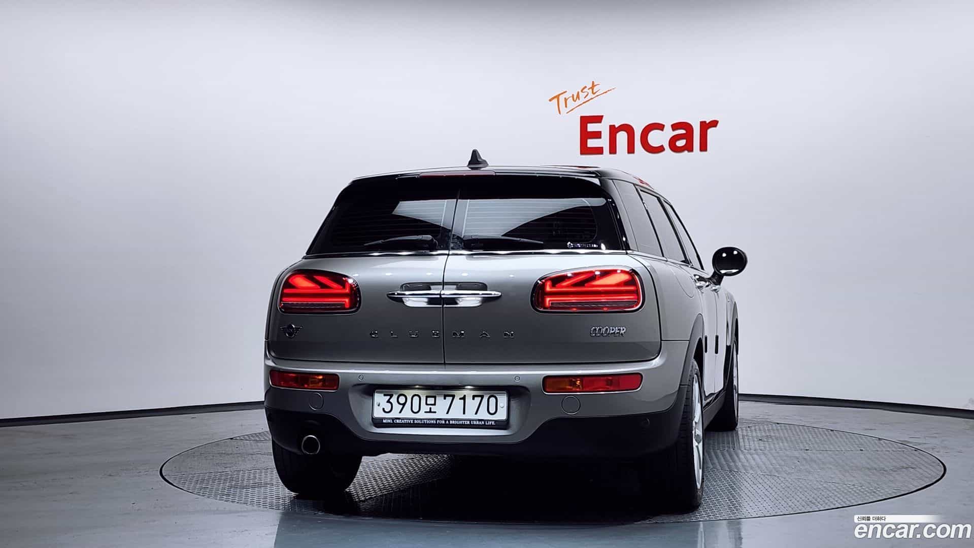 Clubman Mini 2019.10-OUTER-004