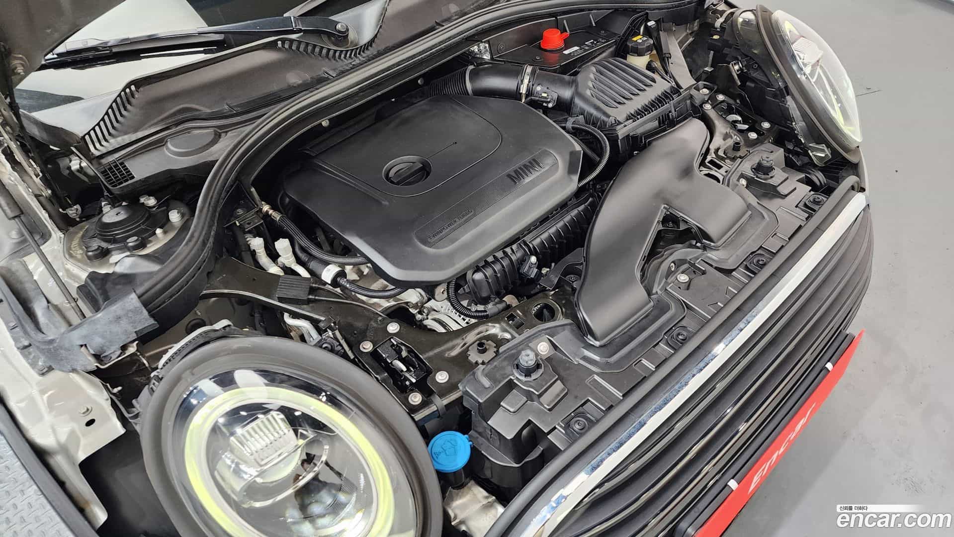 Clubman Mini 2019.10-OUTER-006