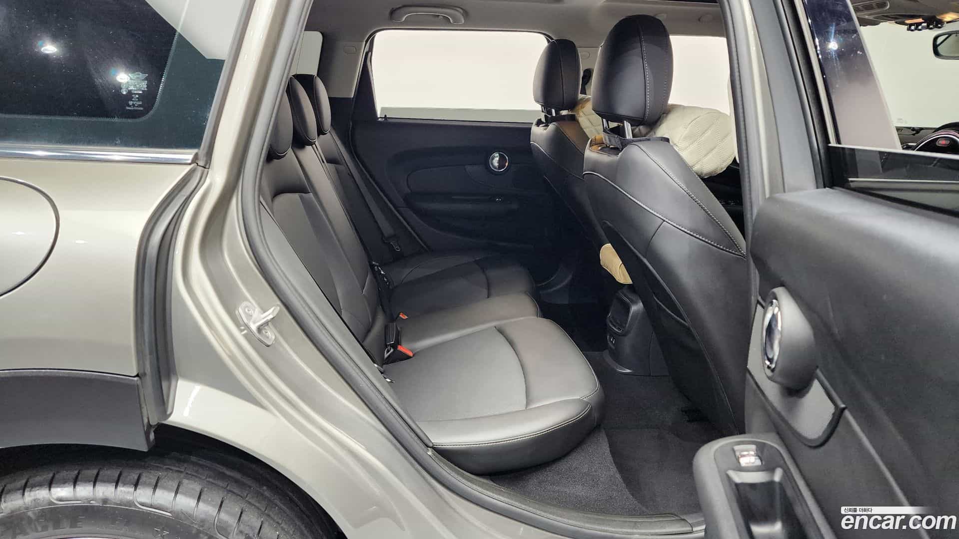 Clubman Mini 2019.10-OPTION-016