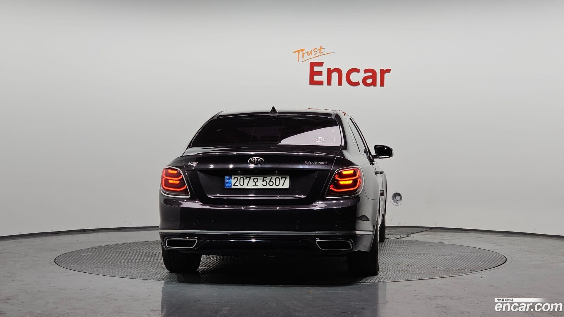 Main__Slider__Photo:K9 Kia 2018.4-3