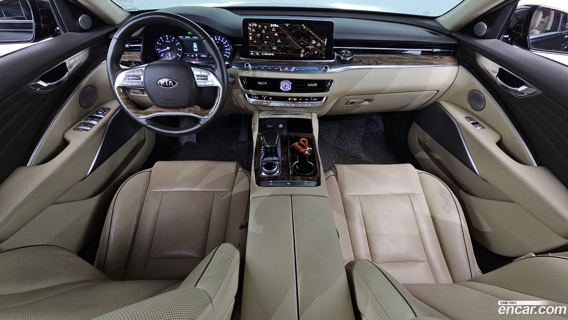 Main__Slider__Photo:K9 Kia 2018.4-6